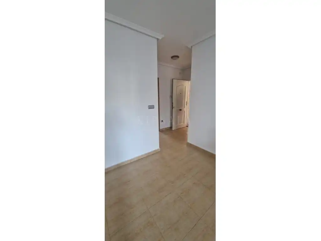 Casa pareada con piscina en venta en Urbanizacion Pau 8, imagen 5