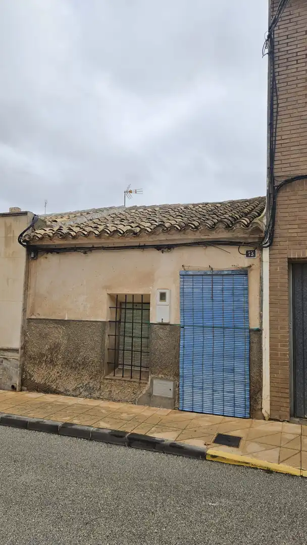 Vista exterior de Piso en venta en El Pinós / Pinoso