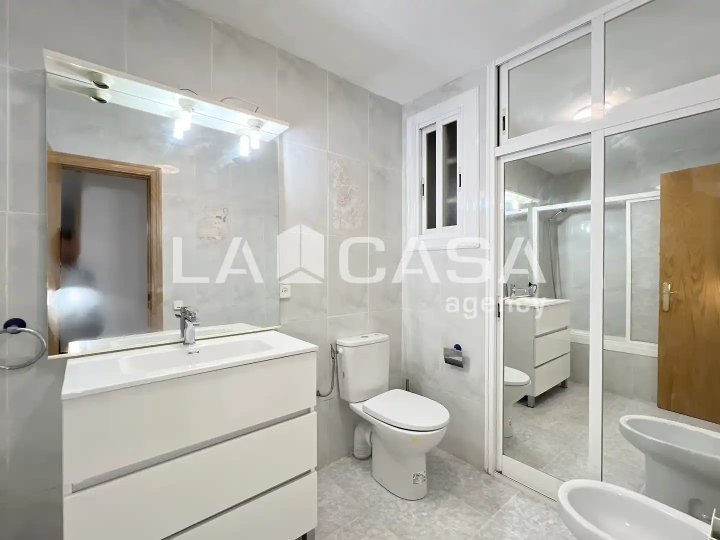 Piso con terraza en venta en Artigues - Llefià, imagen 16
