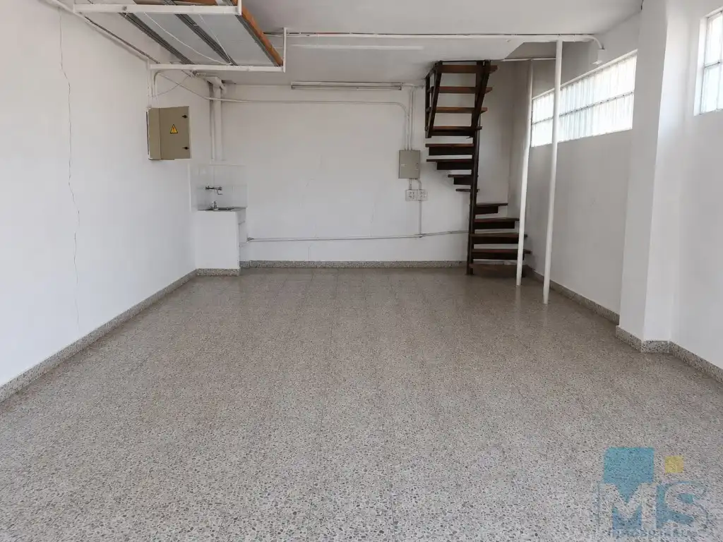 Local en venta en Pasaia