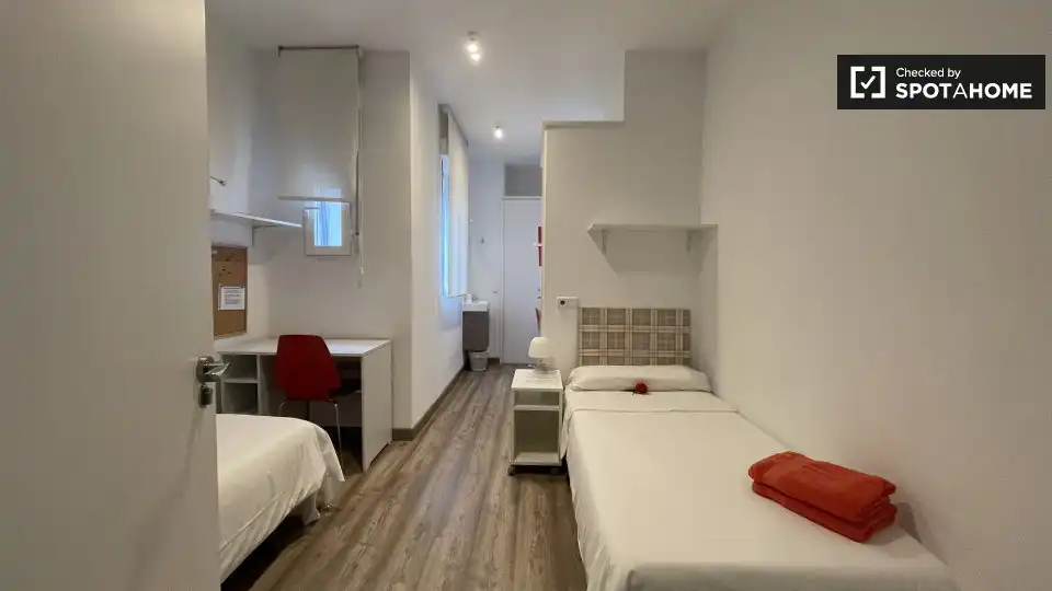 Room in Gaztambide