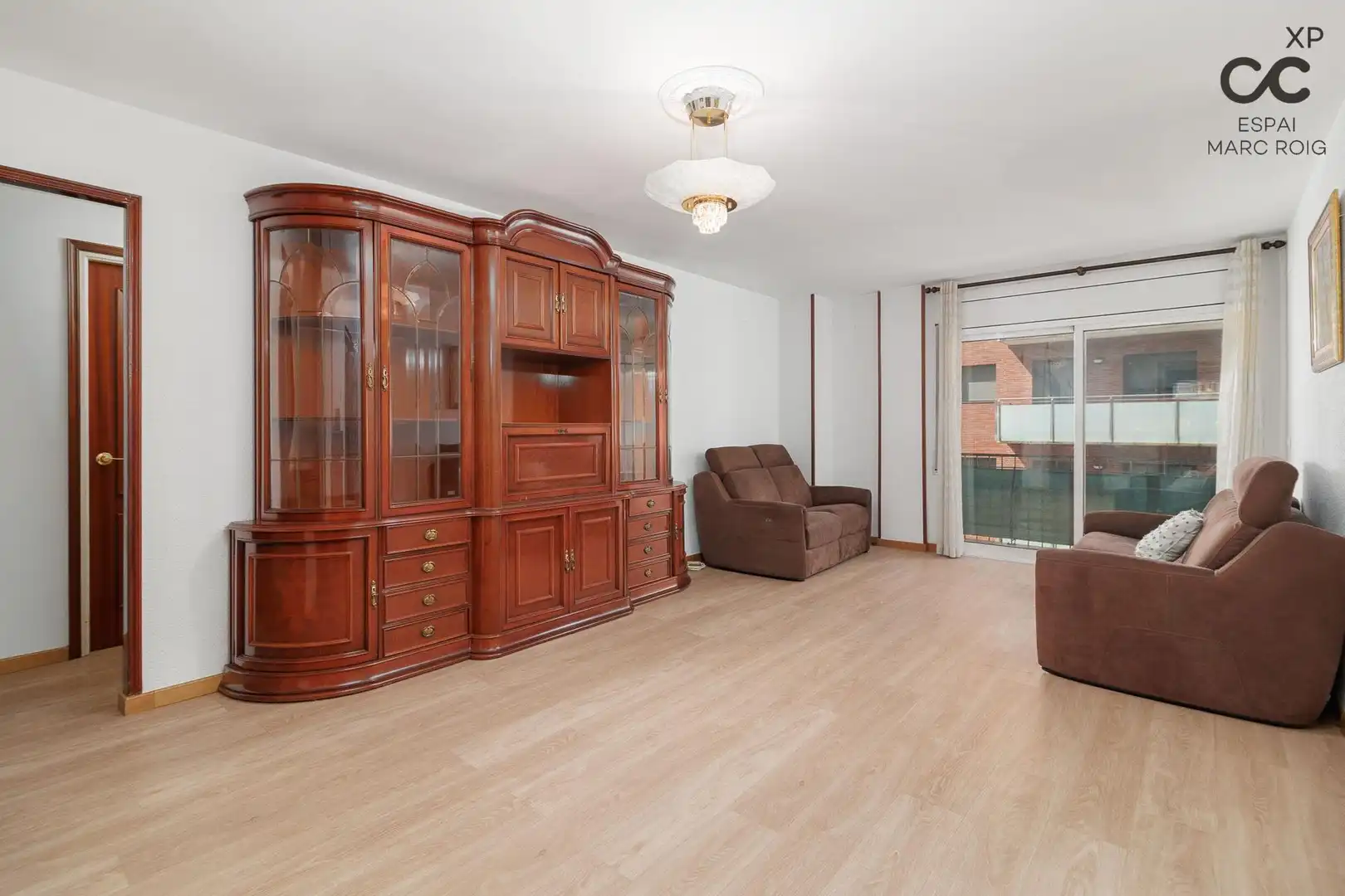 Living room of Flat for sale in Figueres  with Heating, Parquet flooring and Storage room