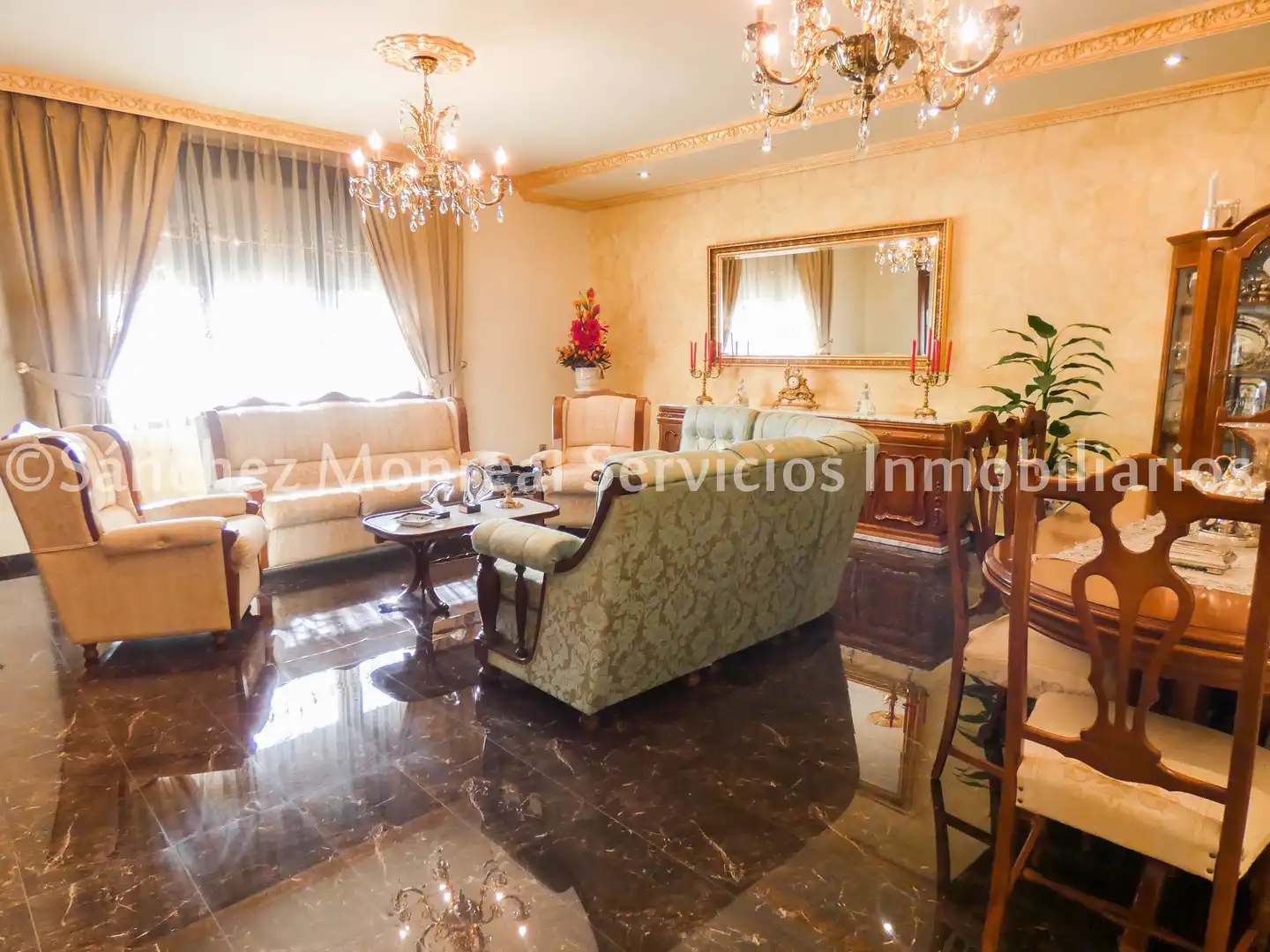 Casa con piscina en venta en Calle Porvenir, imagen 2