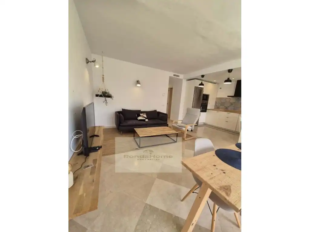 Sala d'estar de Pis en venda en Marbella amb Terrassa