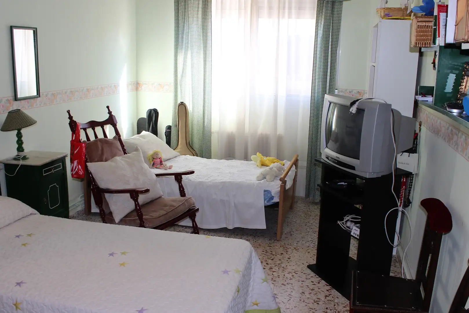 Habitación de Casa adosada en venta en Brazatortas con Calefacción, Jardín privado y Piscina