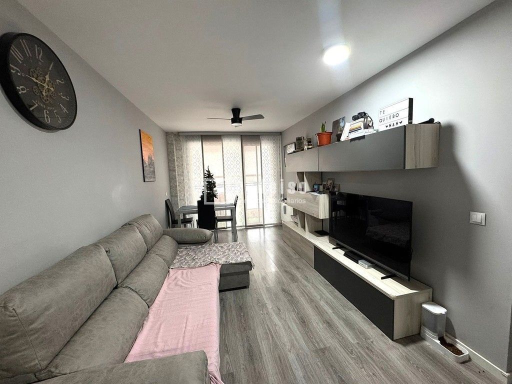Living room of Flat for sale in San Fernando de Henares  with Air Conditioner, Heating and Terrace