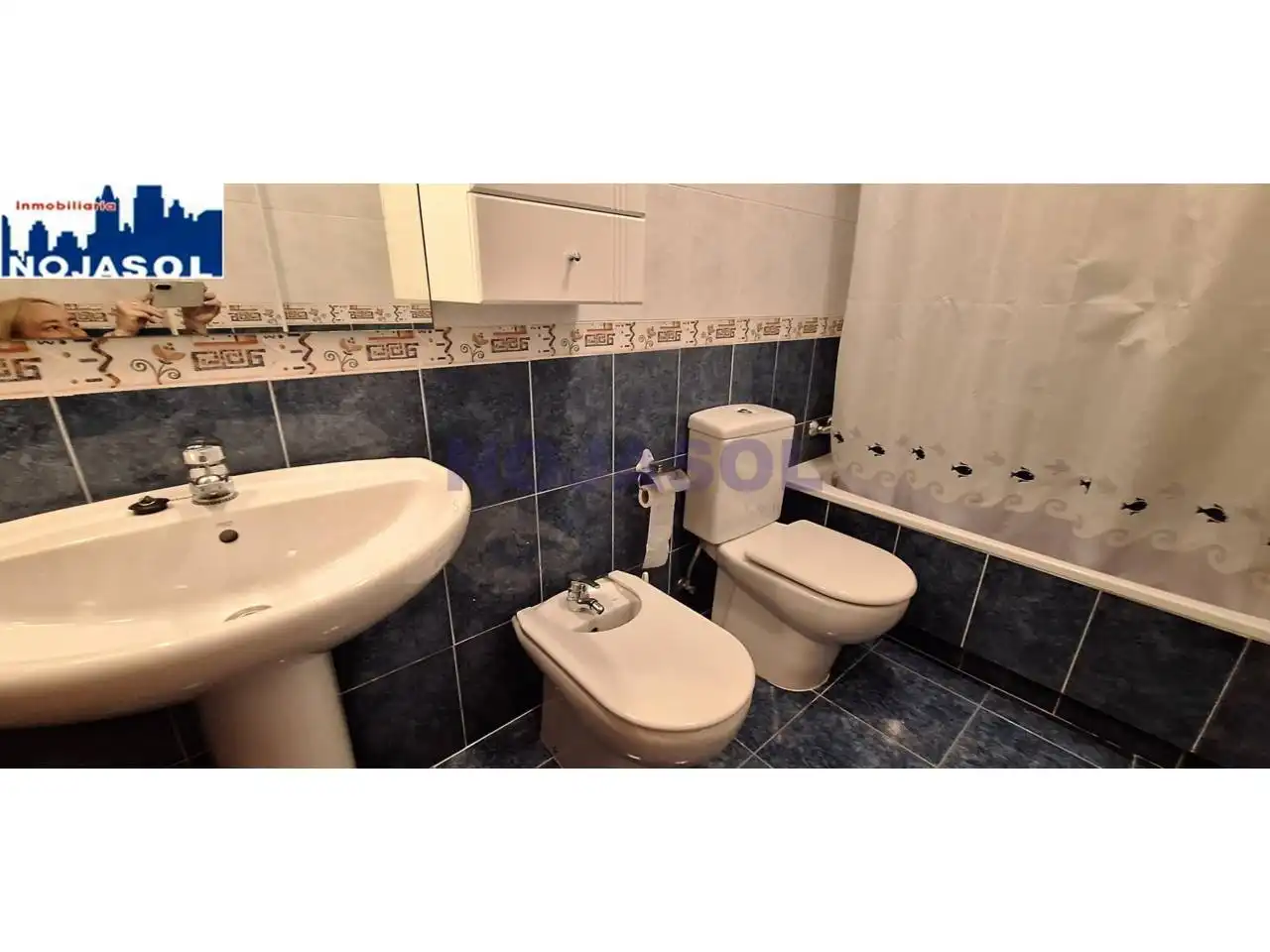 Badezimmer von Dachboden zur Miete in Noja mit Heizung, Terrasse und Möbliert