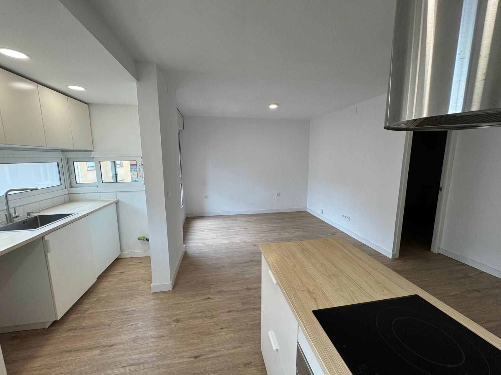 Flat for sale in Carrer de Maragall, Sant Adriá Nord, Sant Adrià de Besòs