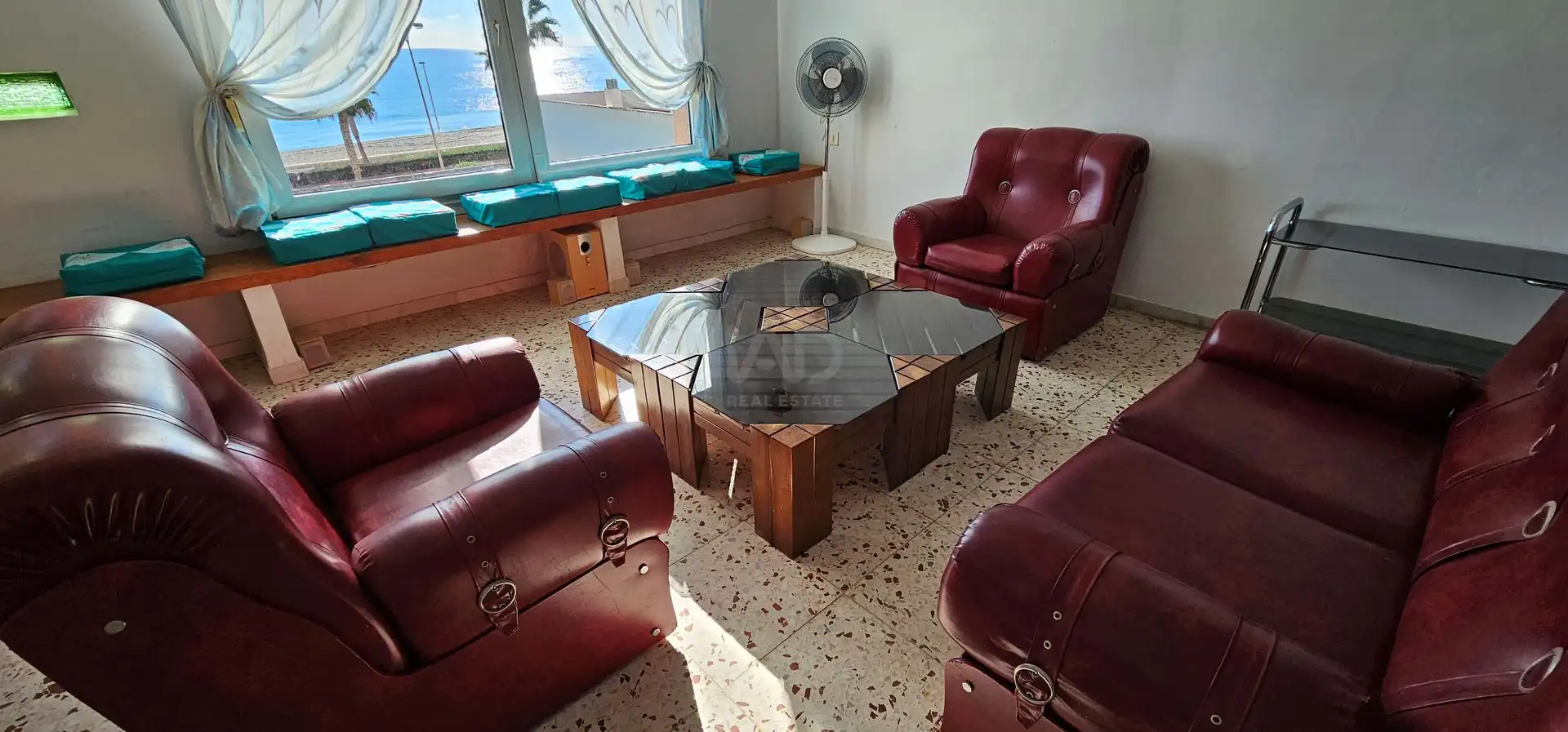 Sala d'estar de Casa o xalet en venda en Roquetas de Mar amb Aire condicionat, Calefacció i Terrassa