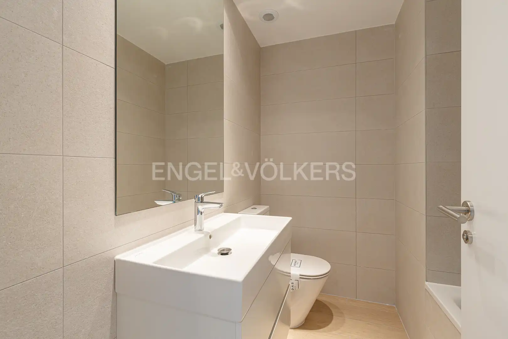 Bathroom of Detached homes for rent in Boadilla del Monte  with Air Conditioner, Heating and Private garden
