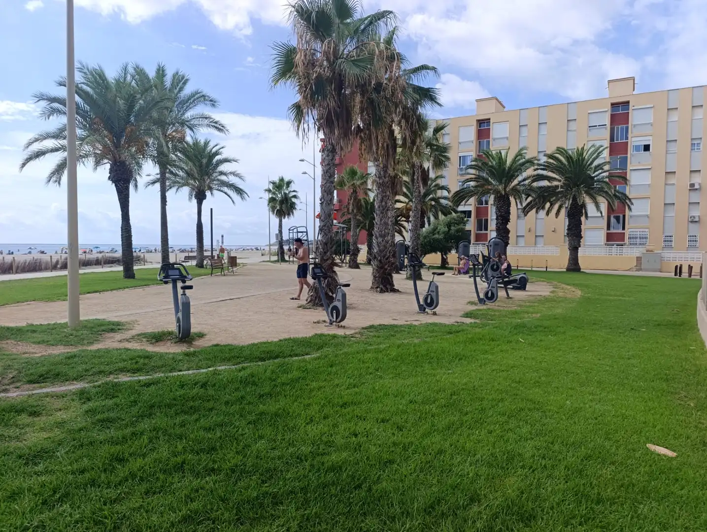 Parking de Apartamento en venta en Vila-seca con Parquet, Balcón y Piscina comunitaria