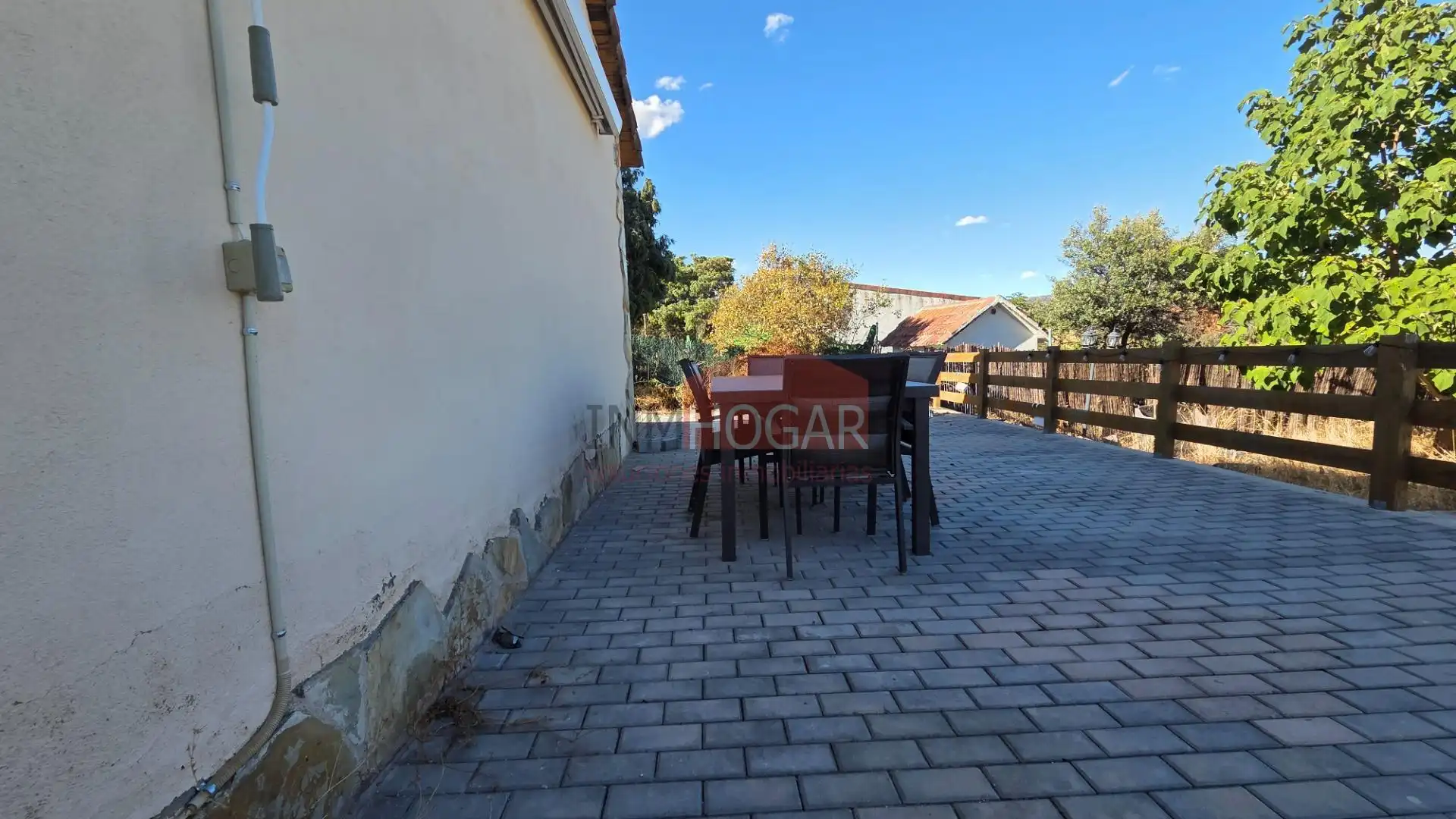 Terrassa de Casa o xalet en venda en Santa Cruz de Pinares amb Aire condicionat, Calefacció i Jardí privat