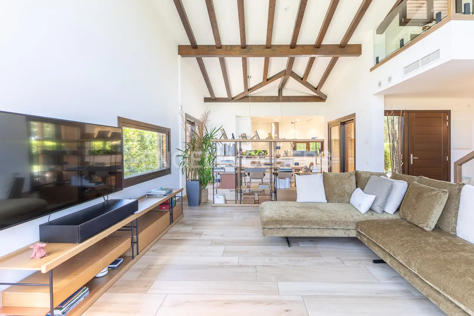 Sala d'estar de Casa o xalet en venda en Sant Esteve de Palautordera amb Aire condicionat, Calefacció i Jardí privat