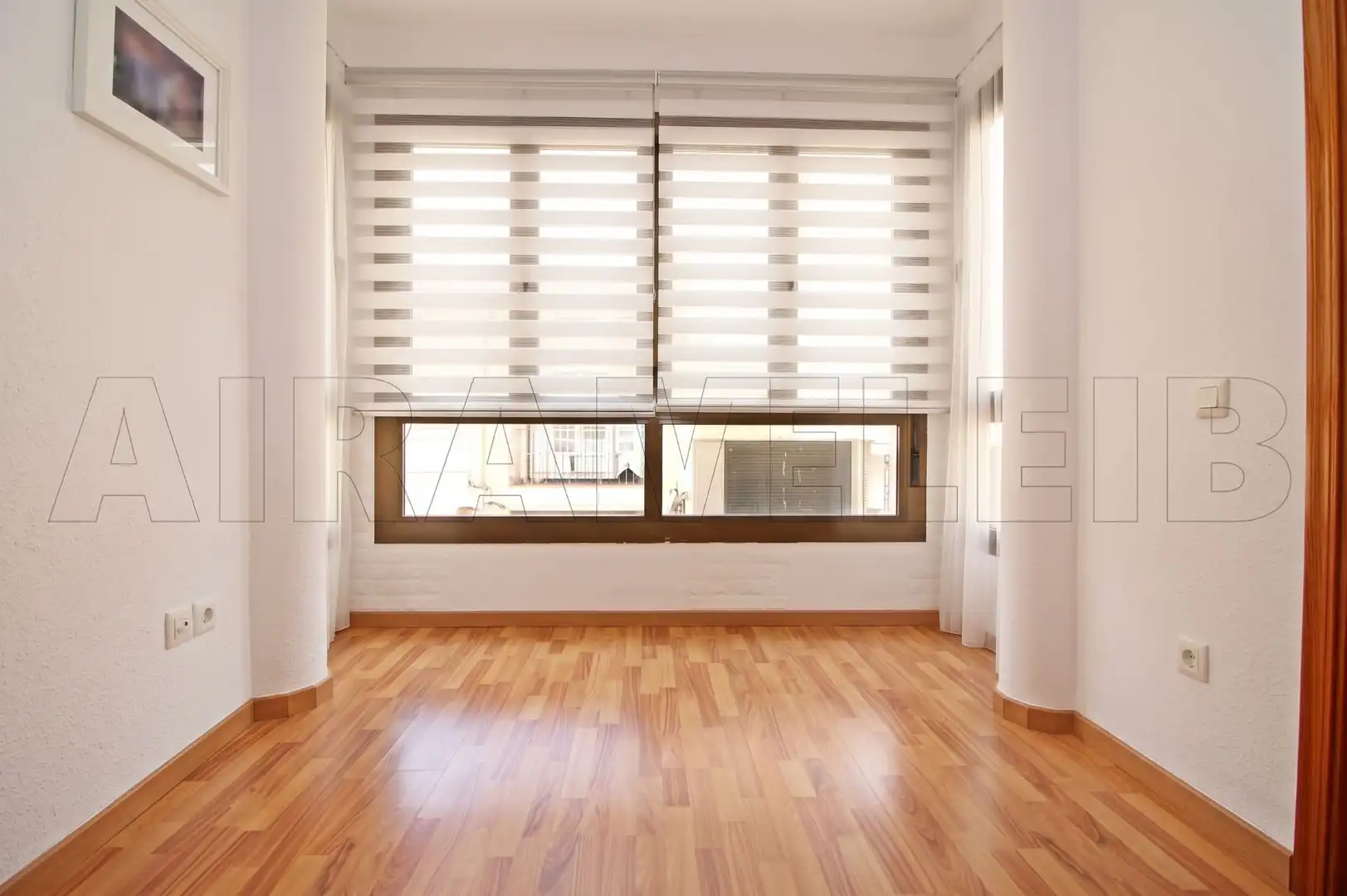 Living room of Flat for sale in Gran Via de Colom