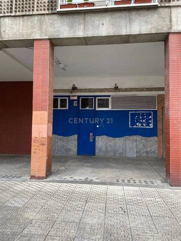 Local comercial en Alquiler en Plaza del Sauce, Donostia / San Sebastián, Spain, 2 en Amara