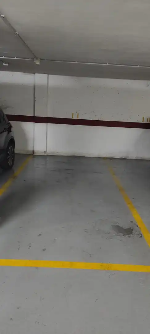 Einzelparkplatz zum Verkauf in Calle Cox, imagen 2