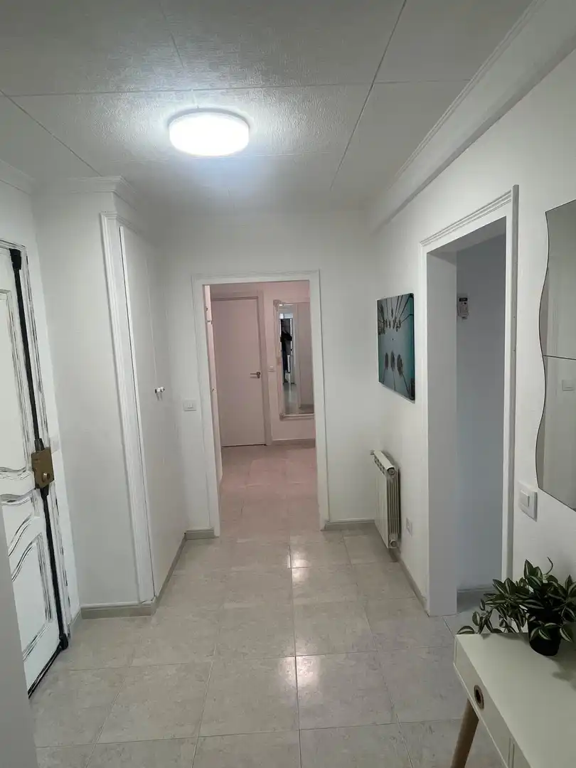 Piso de alquiler en Girona con Terraza