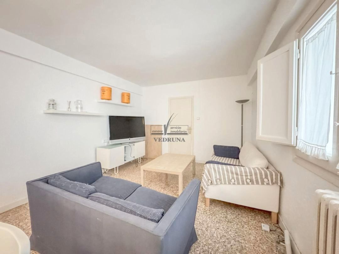Living room of Flat for sale in  Zaragoza Capital  with Heating, Terrace and Storage room
