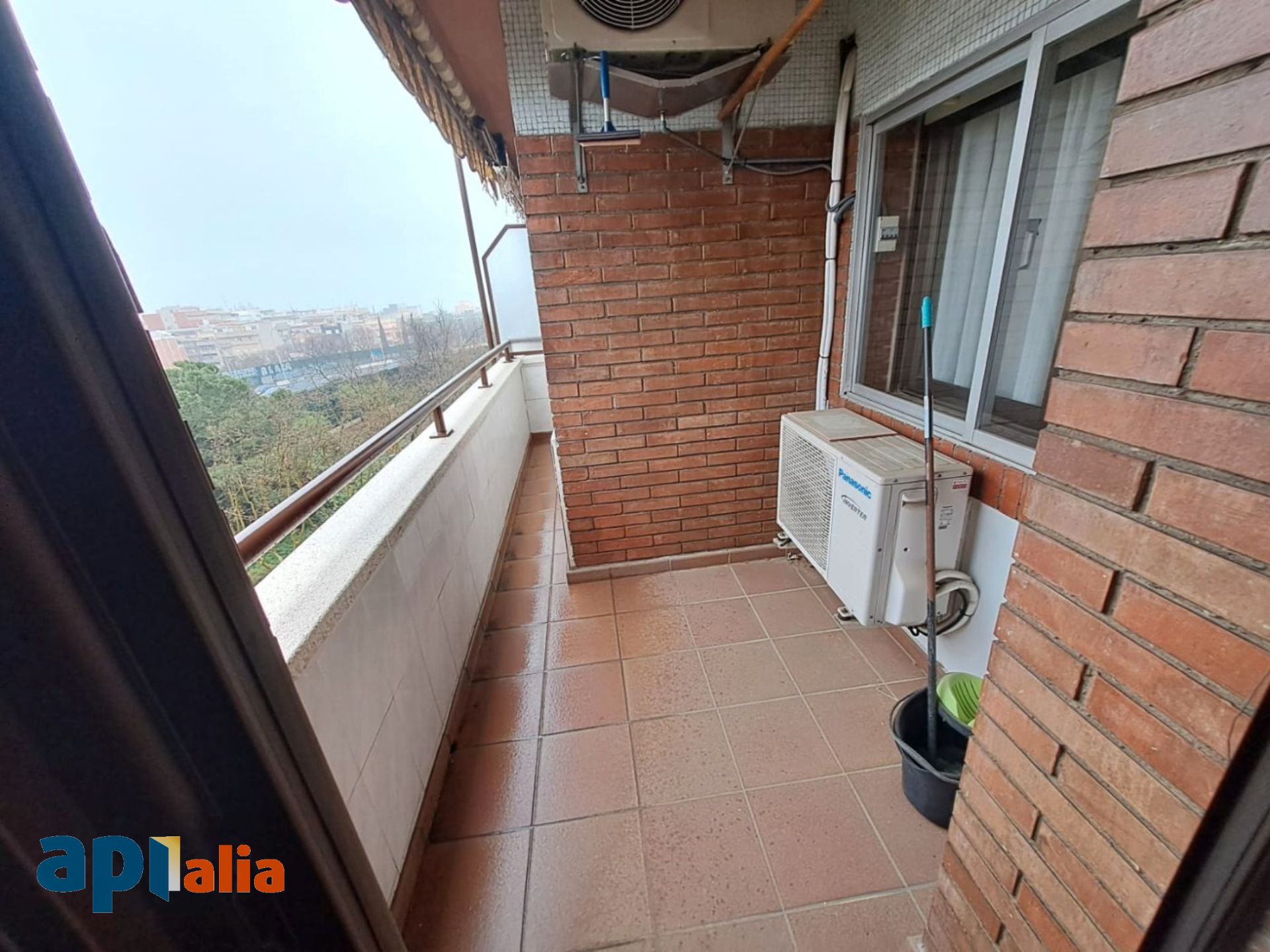 Terrassa de Pis en venda en Esplugues de Llobregat amb Aire condicionat, Calefacció i Balcó