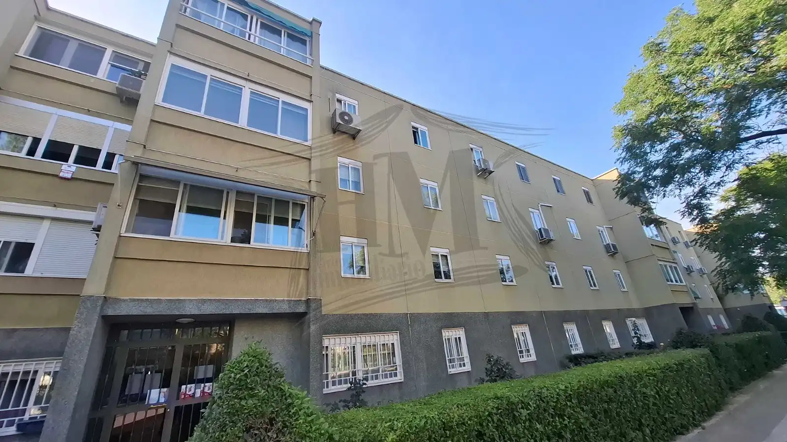 Vista exterior de Piso en venta en Mejorada del Campo con Aire acondicionado y Parquet