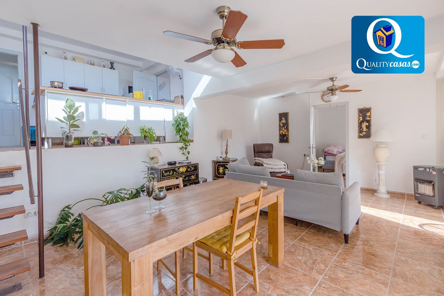 Piso en venta en Pueblo Español - Coveta Fumá