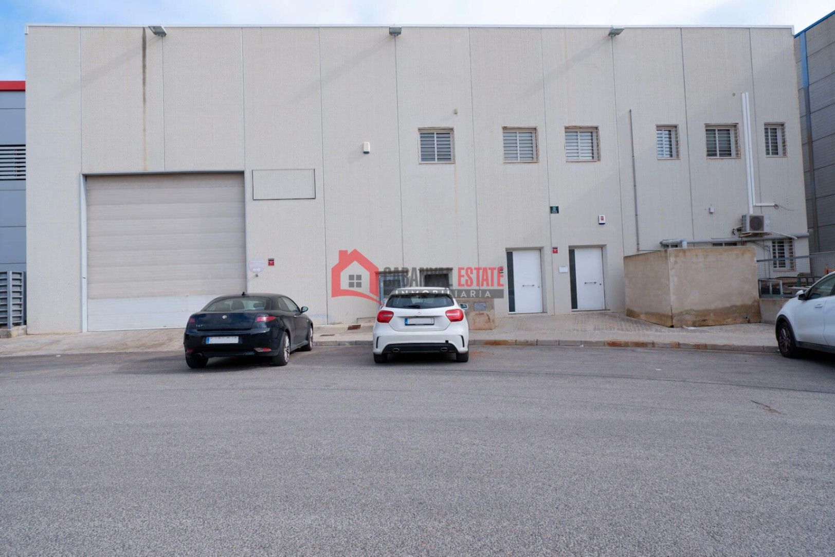 Exterior view of Industrial buildings for sale in Náquera