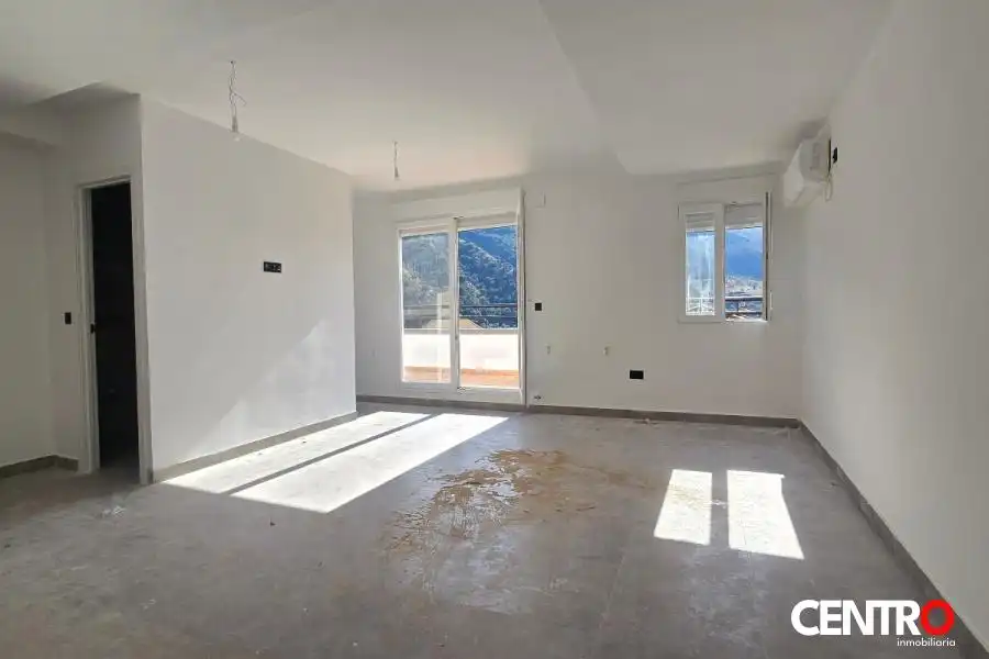 Dachboden zum Verkauf in Calle Camino Viejo de Güéjar, 35, Cenes de la Vega