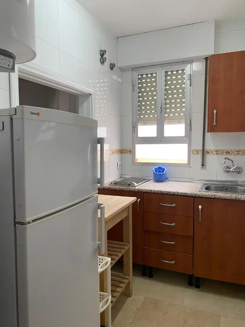 Cocina de Apartamento de alquiler en Córdoba con Calefacción, Amueblado y Lavadora