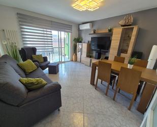 Living room of Flat for sale in El Vendrell  with Air Conditioner, Heating and Balcony