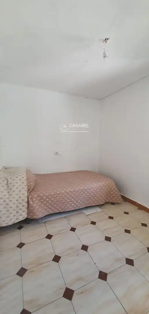 Piso con ascensor en venta en Sur, imagen 3