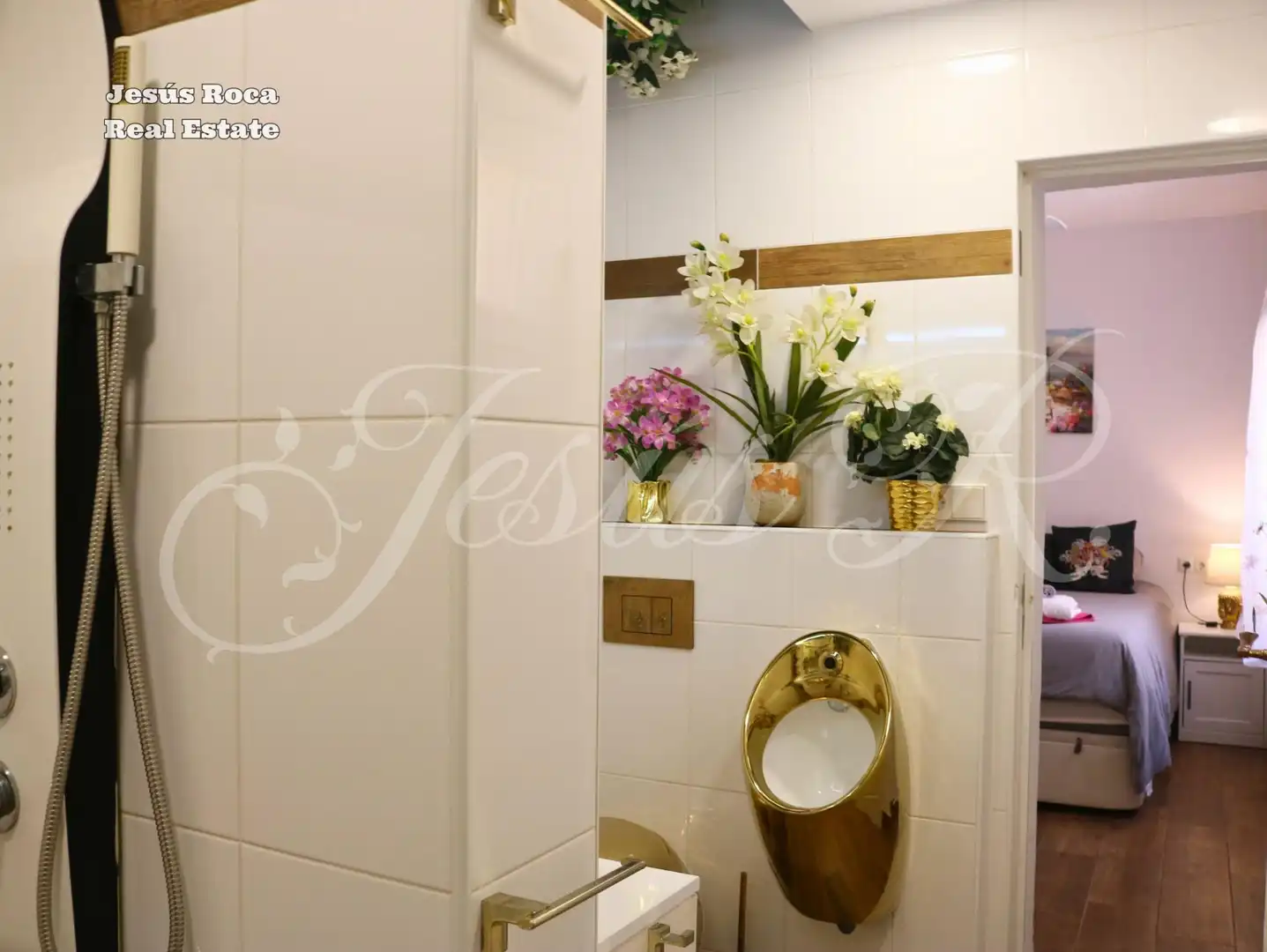 Badezimmer von Einfamilien-Reihenhaus zum Verkauf in Cartagena mit Klimaanlage, Heizung und Terrasse