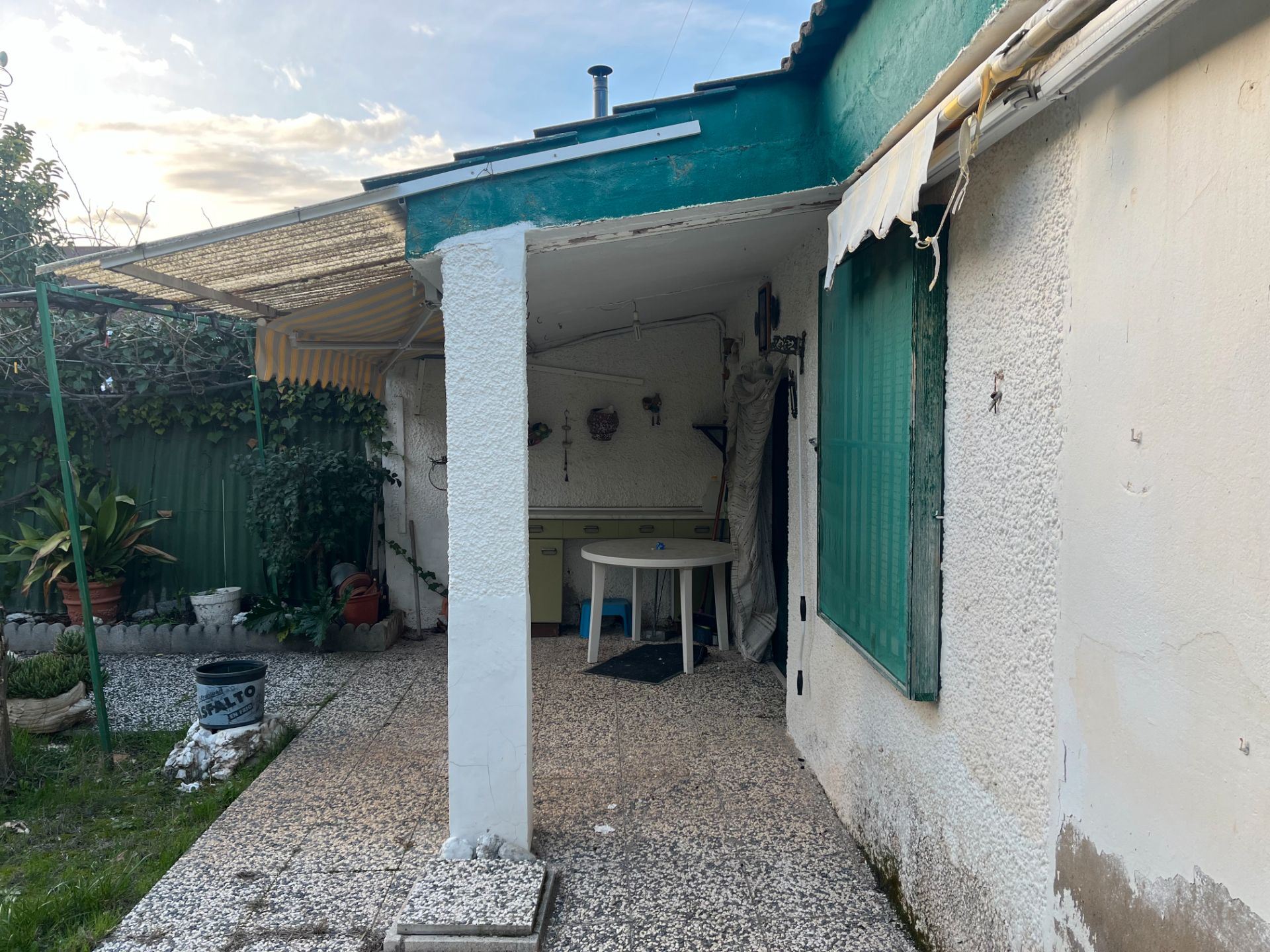 Exterior view of House or chalet for sale in  Zaragoza Capital  with Private garden, Storage room and Furnished