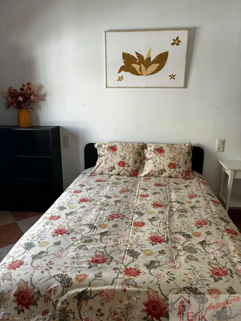 Habitación de Piso para compartir en Antequera