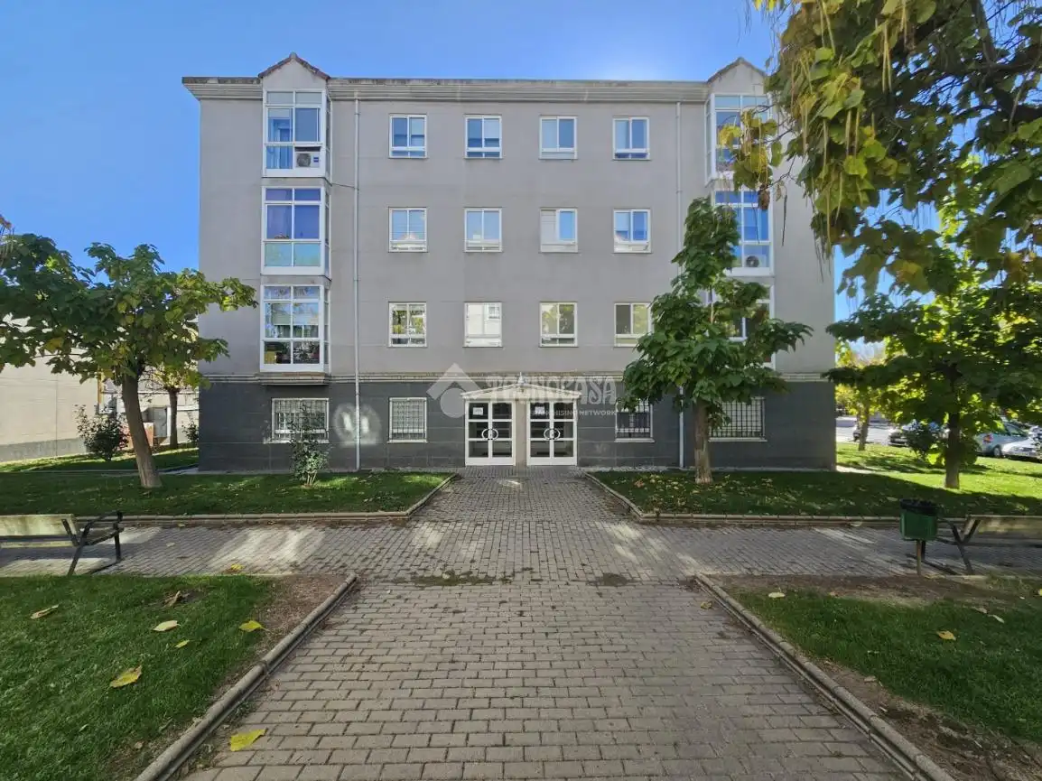 Flat for sale in Sónsoles
