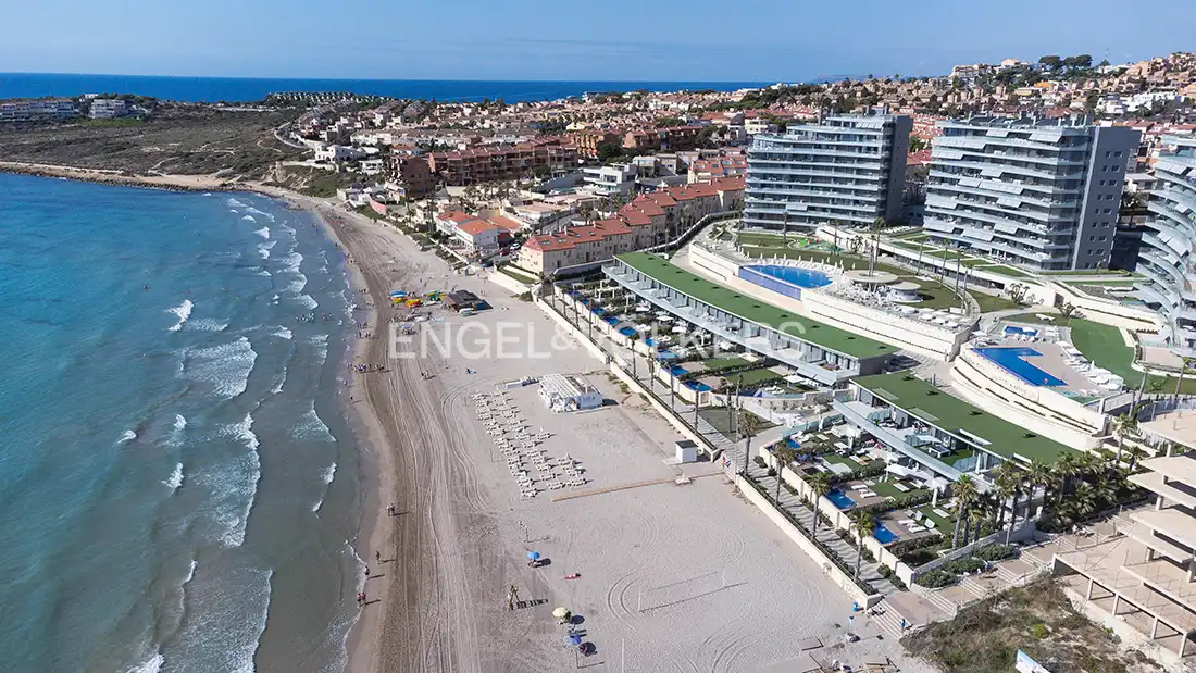 Exterior view of Flat for rent in Alicante / Alacant  with Air Conditioner, Terrace and Furnished