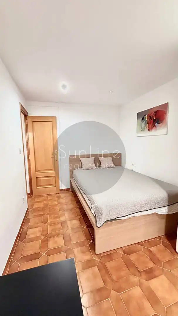 Bedroom of Flat for rent in Valencia  with Air Conditioner, Furnished and Balcony