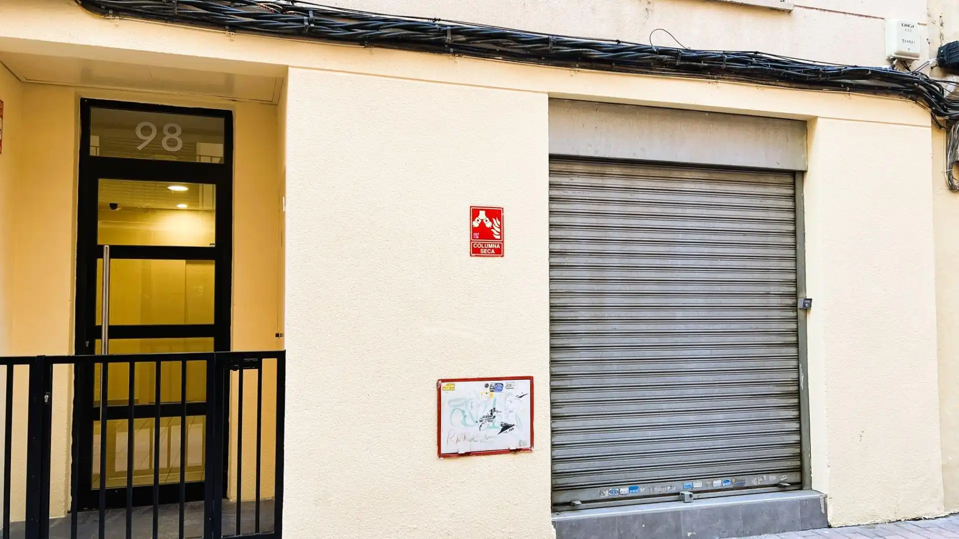 Business premises for sale in Calle de Basilio Boggiero, imagen 2