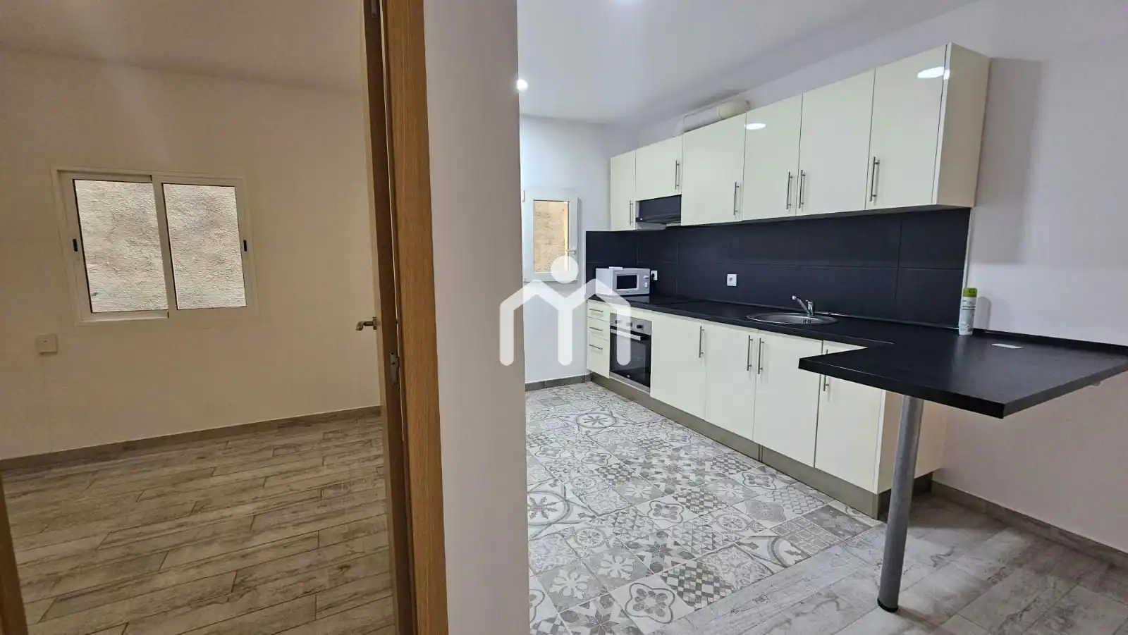 Cocina de Piso en venta en Montgat con Aire acondicionado, Calefacción y Horno
