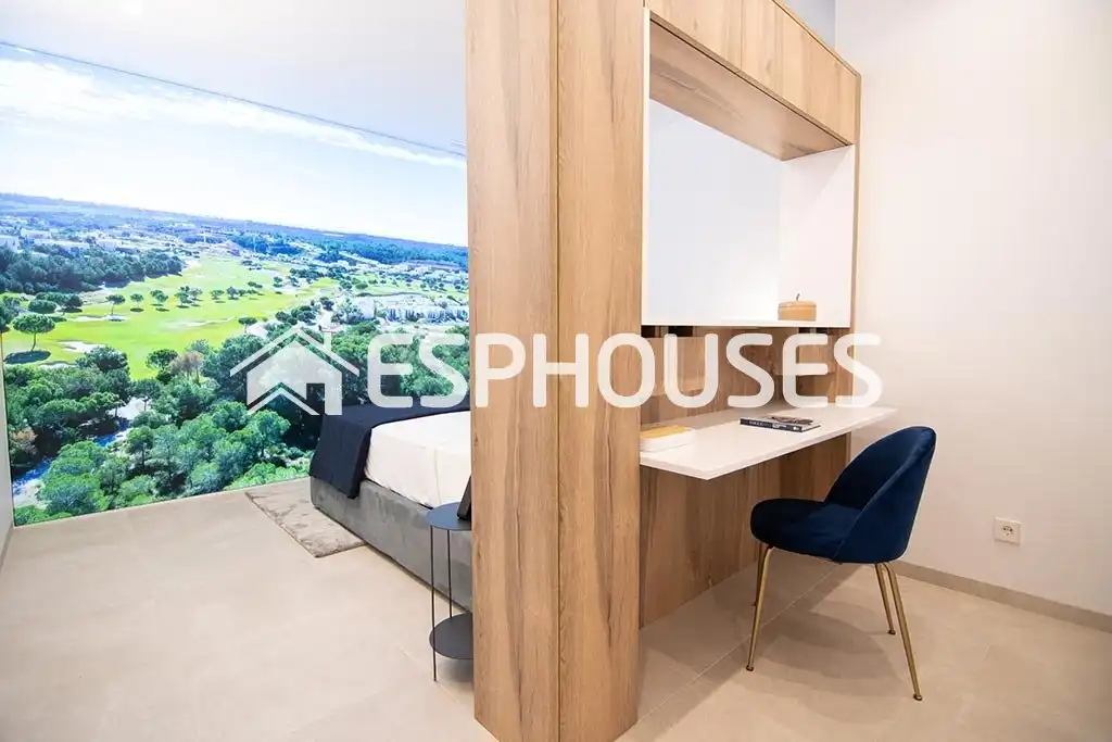 Habitación de Planta baja en venta en San Miguel de Salinas con Aire acondicionado, Terraza y Balcón
