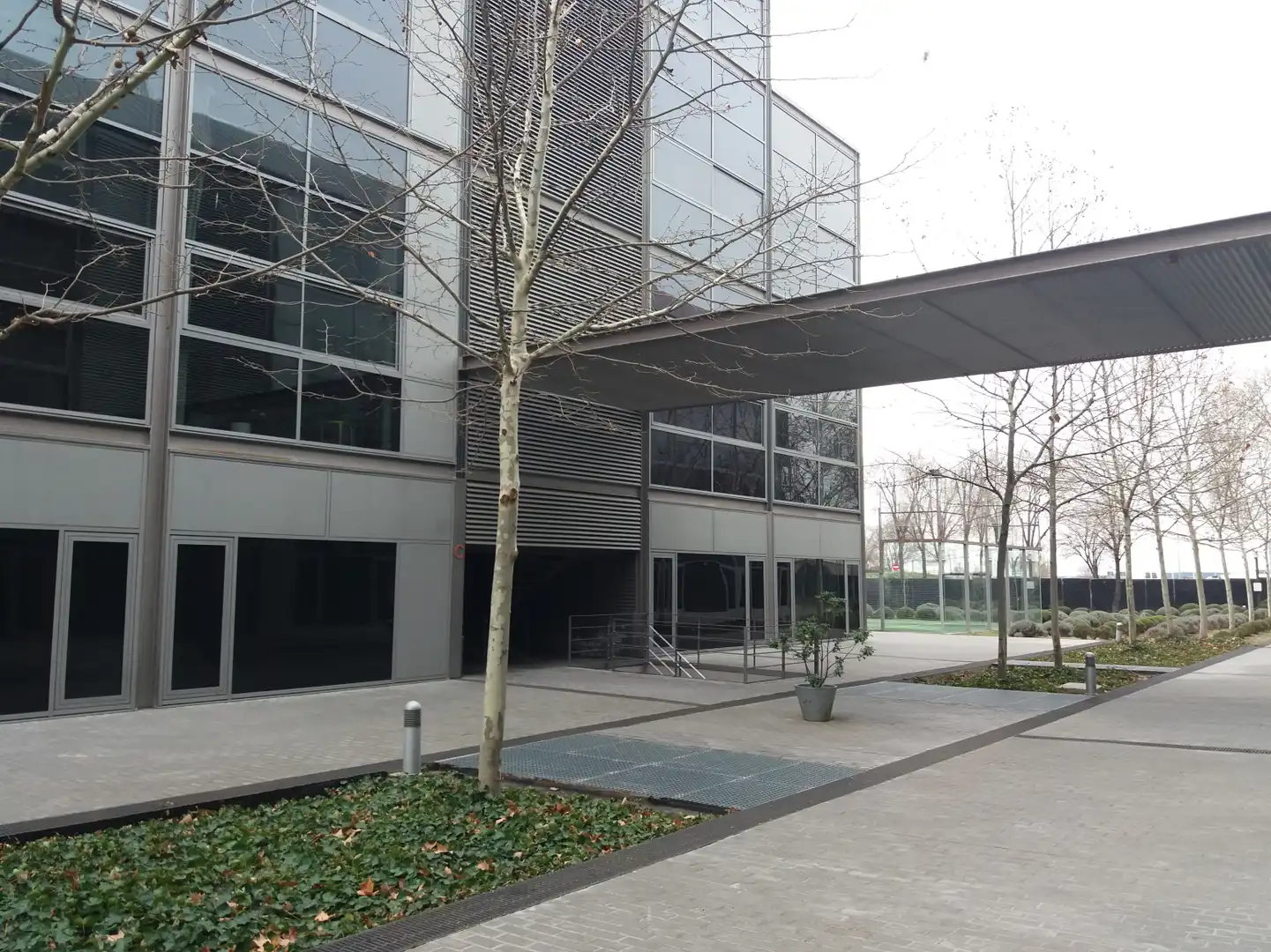 Vista exterior de Pis de lloguer en Alcalá de Henares amb Aire condicionat, Calefacció i Moblat