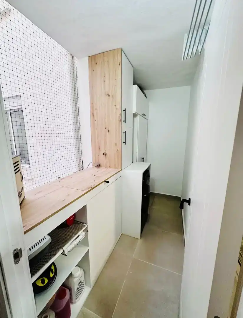 Cuina de Apartament en venda en Torrevieja amb Aire condicionat i Balcó