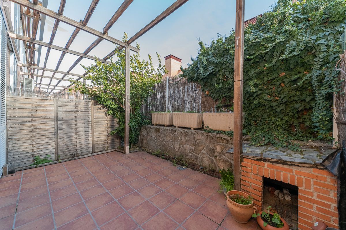 Terrassa de Planta baixa en venda en Villaviciosa de Odón amb Terrassa, Traster i Balcó
