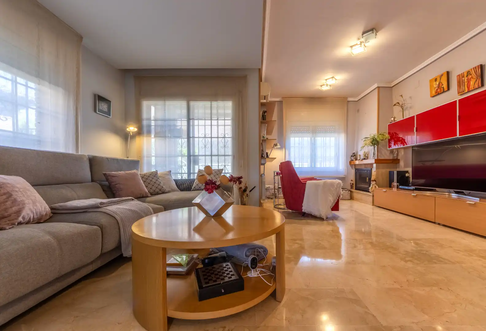 Sala d'estar de Casa adosada en venda en Cambrils amb Aire condicionat, Calefacció i Jardí privat
