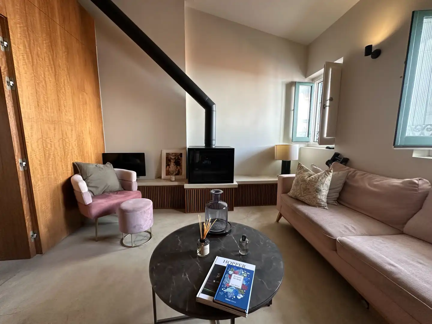 Sala de estar de Piso de alquiler en Madrid con Aire acondicionado, Calefacción y Amueblado