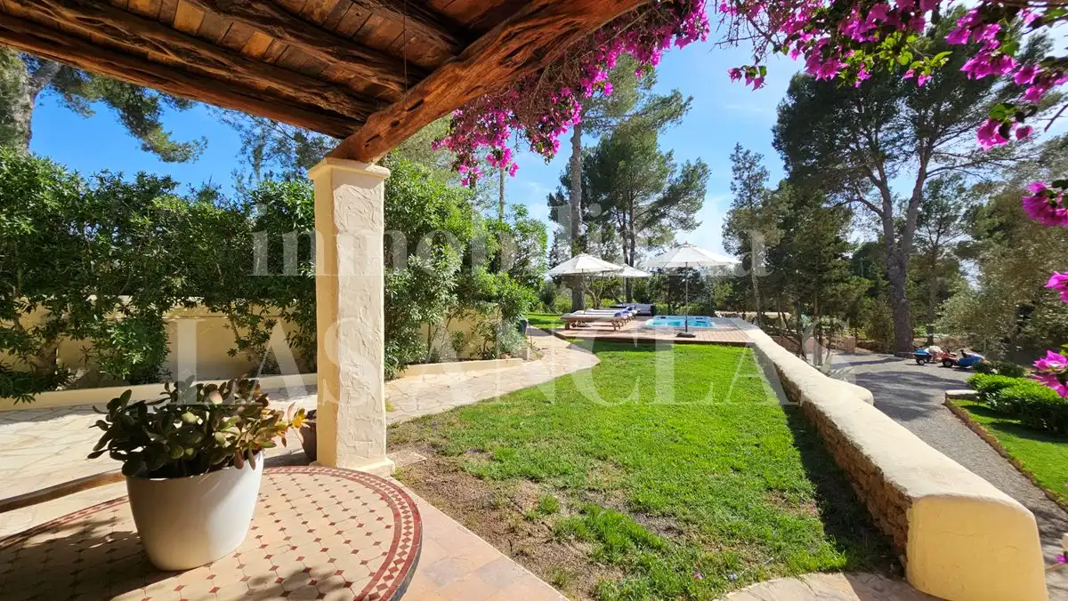 Casa rústica amb piscina en venda a Sant Antoni de Portmany, imagen 7