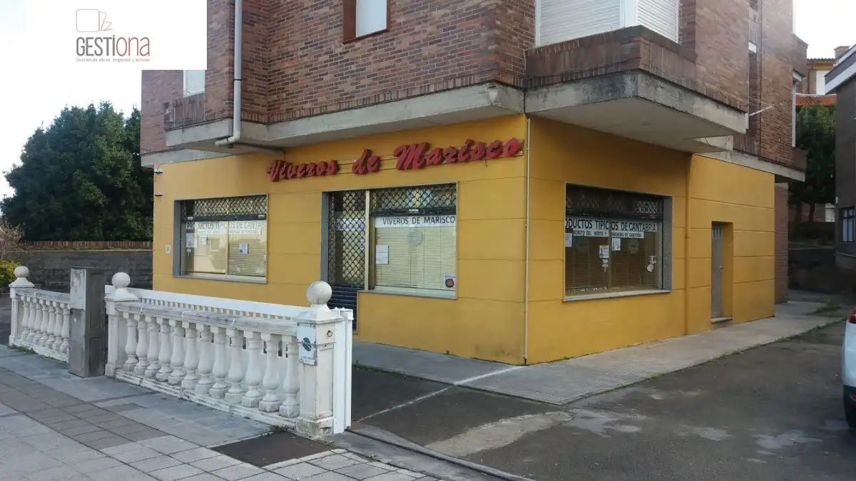 Local comercial en venda a Arnuero