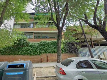 Local comercial en venda a Calle de Matías Turrión 1