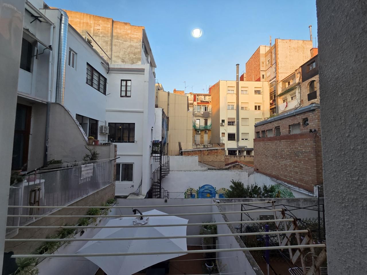 Vista exterior de Piso en venta en  Tarragona Capital con Calefacción