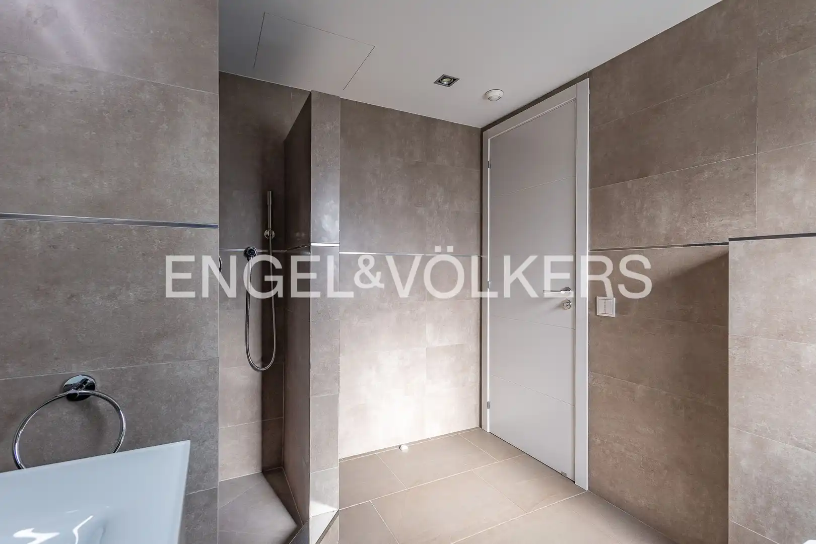 Baño de Casa o chalet en venta en Vallromanes con Aire acondicionado, Calefacción y Jardín privado