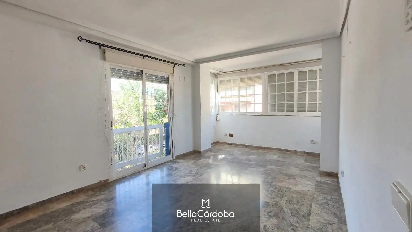 Exterior view of Flat for sale in Córdoba  with Air Conditioner, Storage room and Swimming Pool